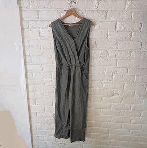 Chic Green/Gray V-Neck Jumpsuit with Elastic Waist